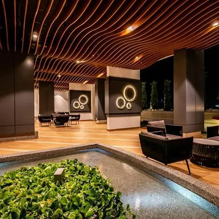 Sina Troika Residence Kota Bharu 1Br Netflix Pool Bagian luar foto